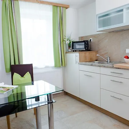 Gasthof Muhr Wirt Z'bierbaum Πανσιόν