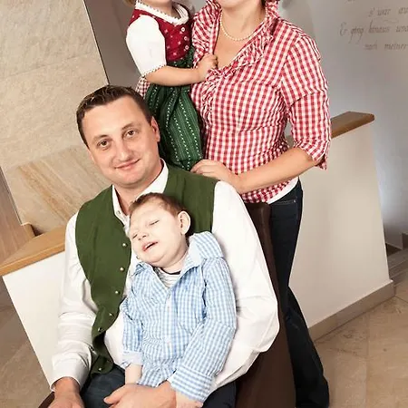 Gasthof Muhr Wirt Z'bierbaum