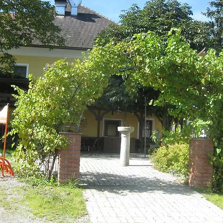 Πανσιόν Gasthof Muhr Wirt Z'bierbaum 3*