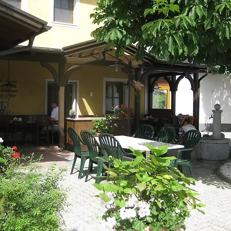 ゲストハウス Gasthof Muhr Wirt Z'bierbaum Gampern