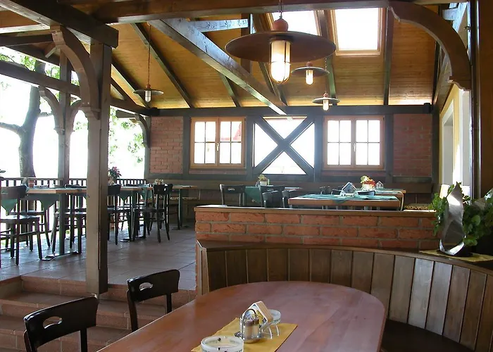 Gasthof Muhr Wirt Z'bierbaum 3*