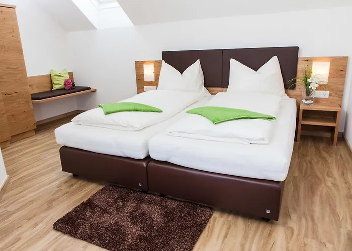 Πανσιόν Gasthof Muhr Wirt Z'bierbaum Gampern